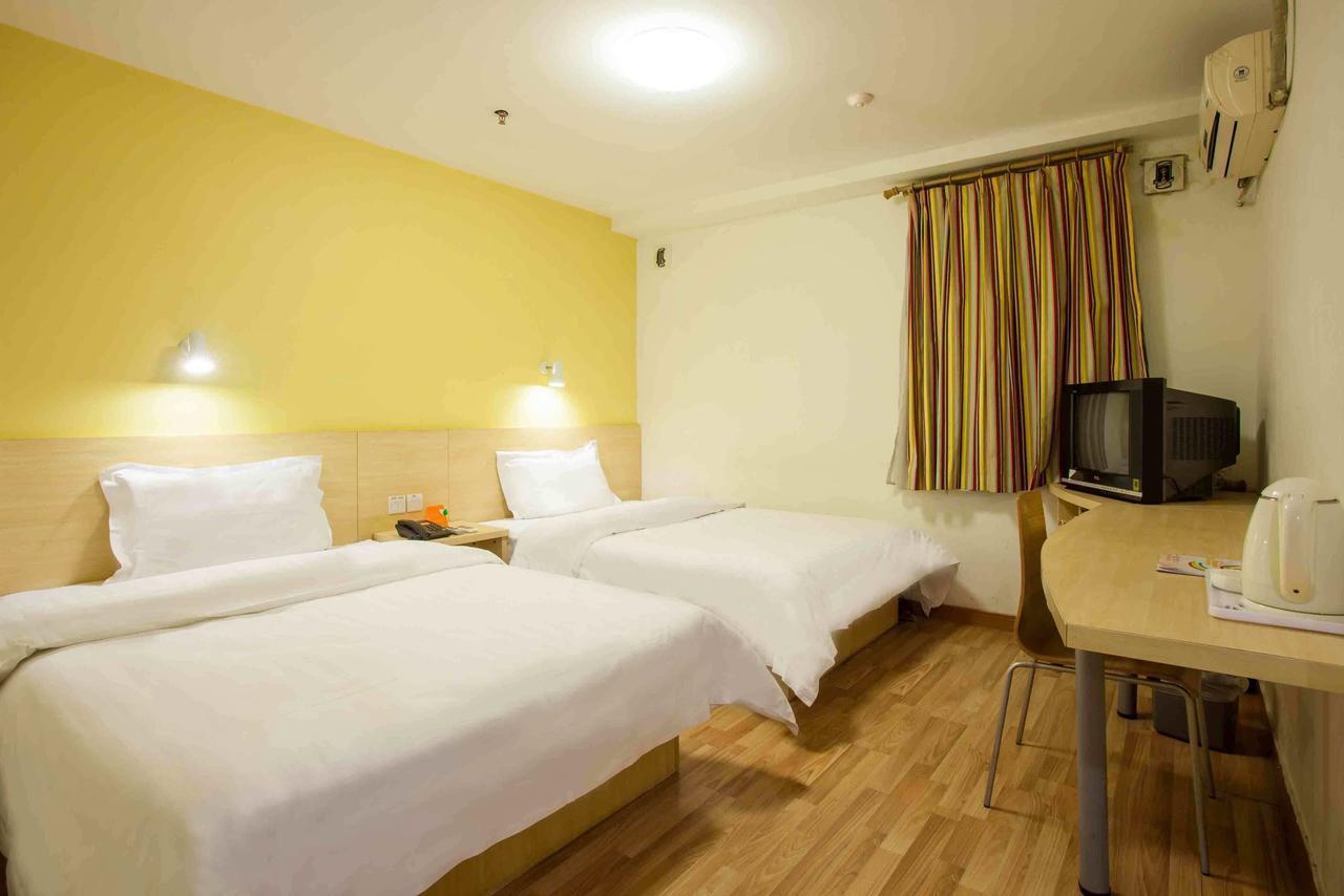 7Days Inn Changchun Renmin Avenue Pingquan Road Buitenkant foto